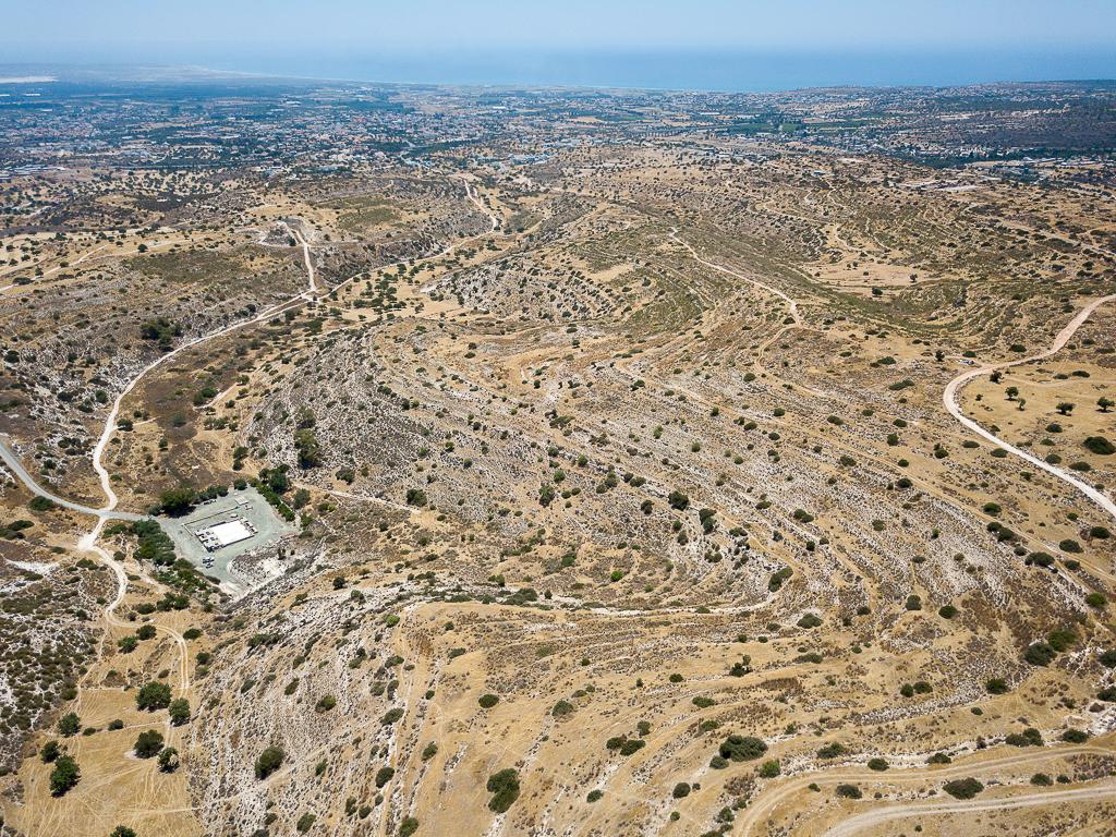 Field-Erimi-PR43345