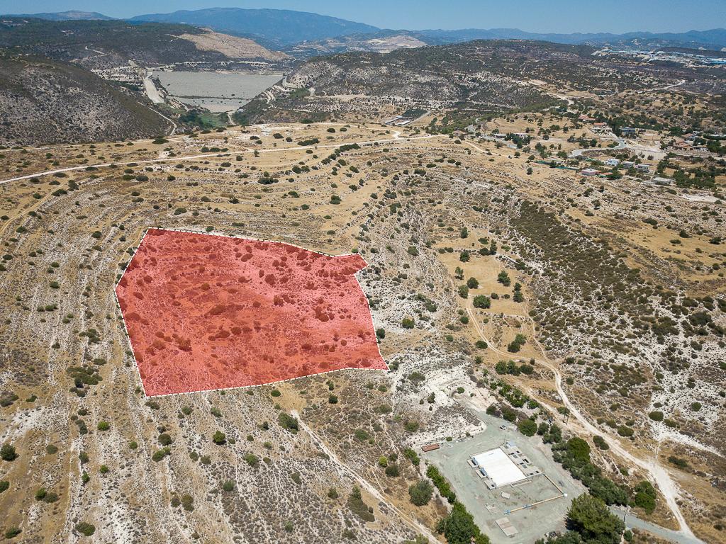 Field-Erimi-PR43345