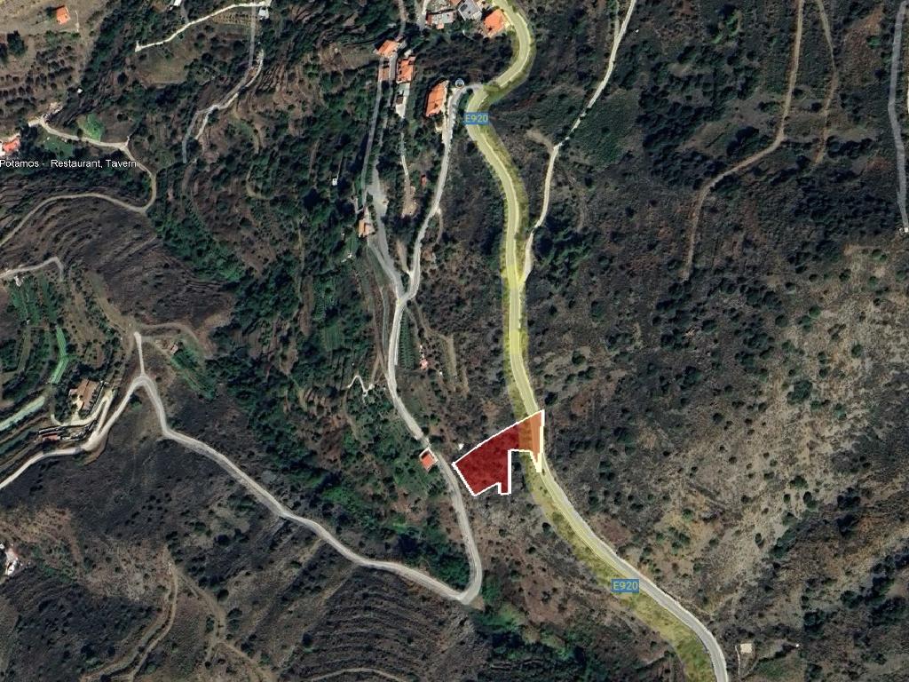 Field-Farmakas-PR41878