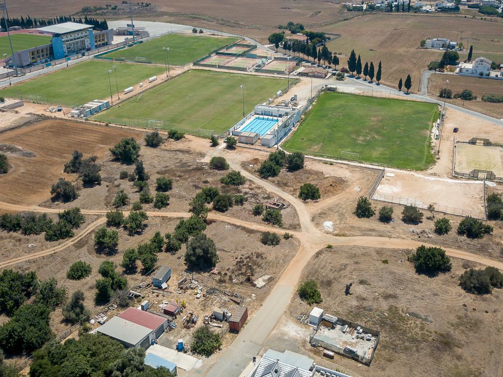 Field-Paralimni-PR40556