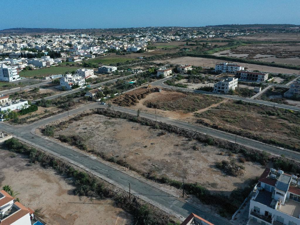 Plot-Paralimni-PR32302