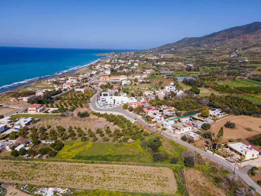Field-Agia Marina (Chrysohous)-PR32877