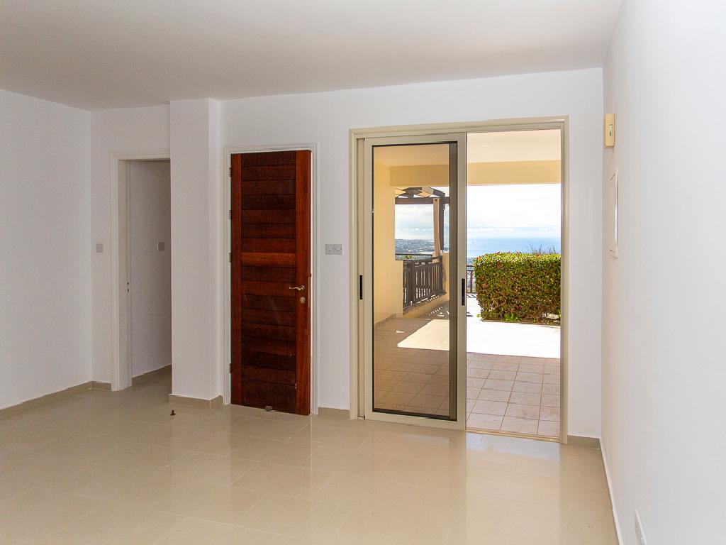 Flat-Pegeia-PR40909