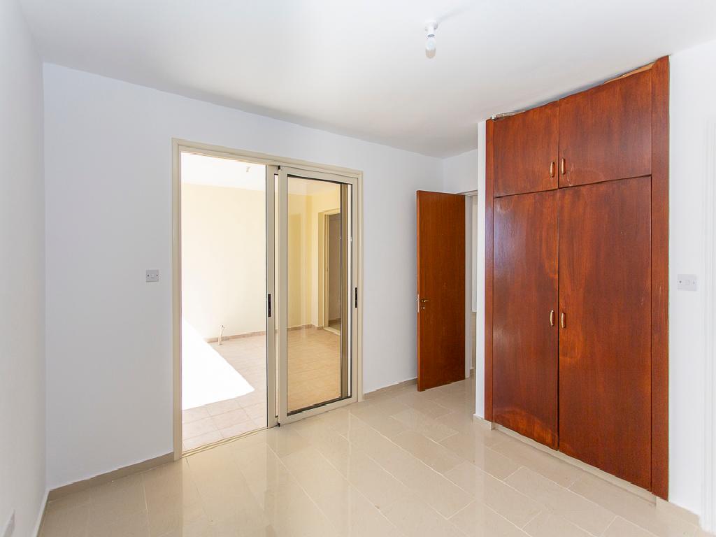Flat-Pegeia-PR40909