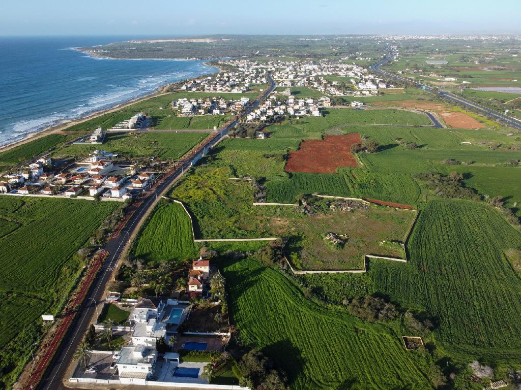 &Chi;&omega;&rho;ά&phi;&iota;&alpha; - &Sigma;&omega;&tau;ή&rho;&alpha;, &Alpha;&mu;&mu;ό&chi;&omega;&sigma;&tau;&omicron;&sigmaf;