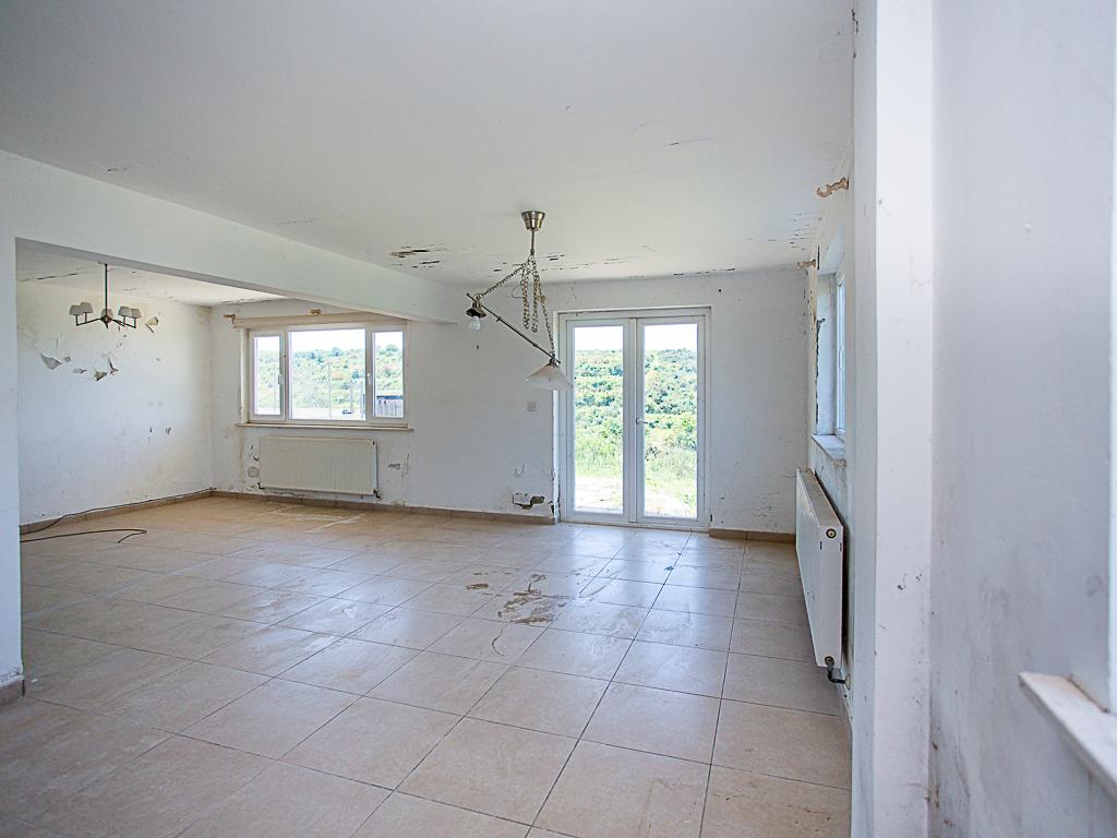 Detached house-Kathikas-PR44570