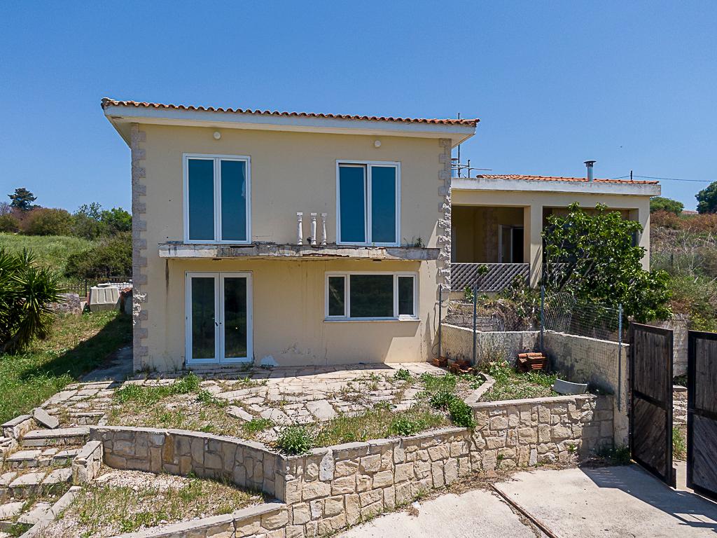 Detached house-Kathikas-PR44570
