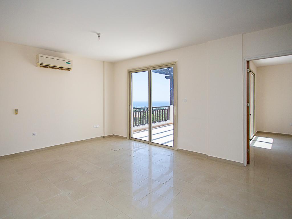 Flat-Pegeia-PR45586