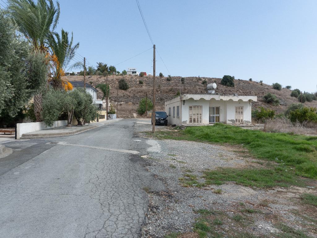 Field - Lympia, Nicosia