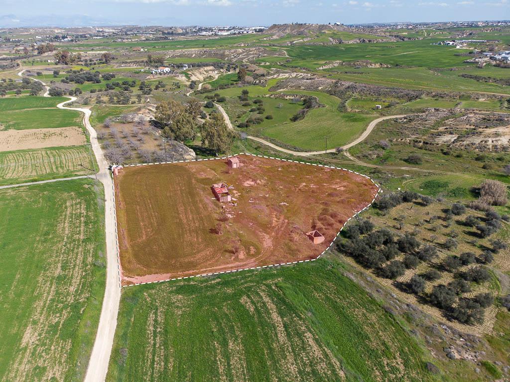 Field-Arediou-PR37602