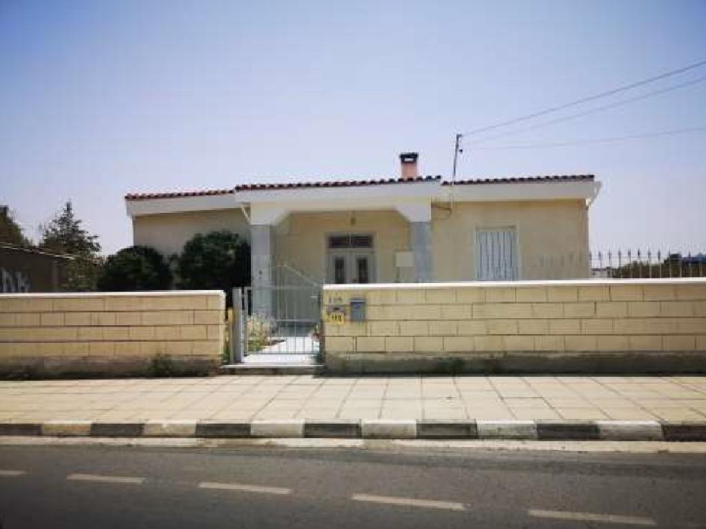 House - Pano Deftera, Nicosia