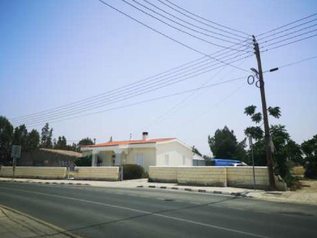 House - Pano Deftera, Nicosia