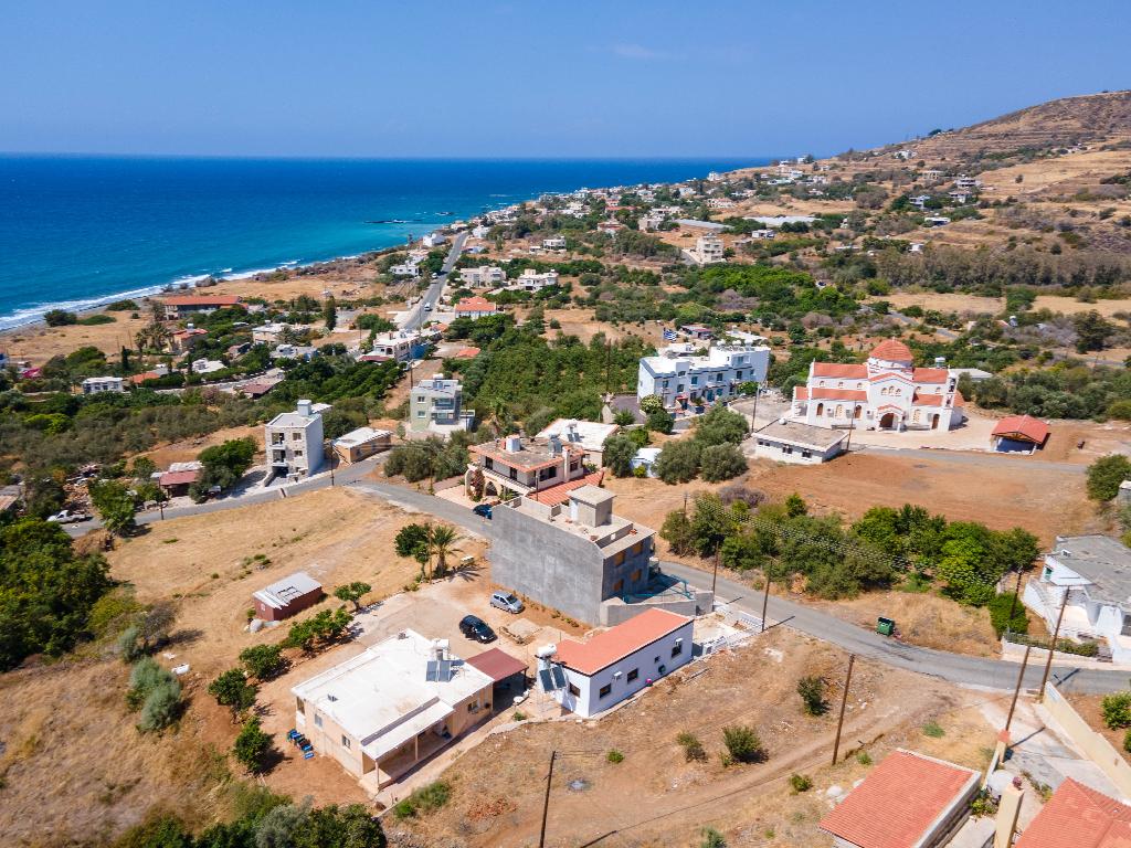 Residential building-Pomos-PR15246