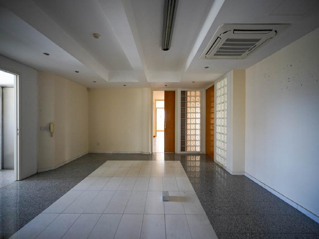 Office – Agioi Omologites, Nicosia