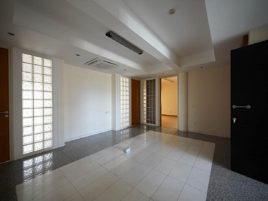 Office – Agioi Omologites, Nicosia