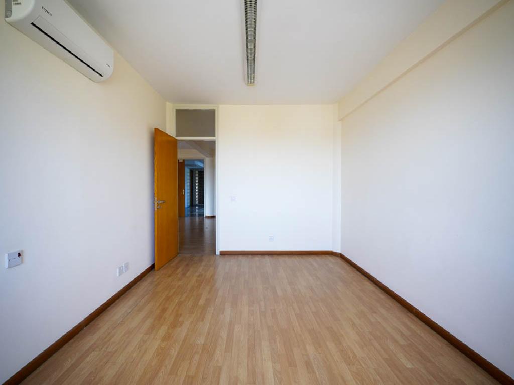 Office-Nicosia Municipality-PR33765