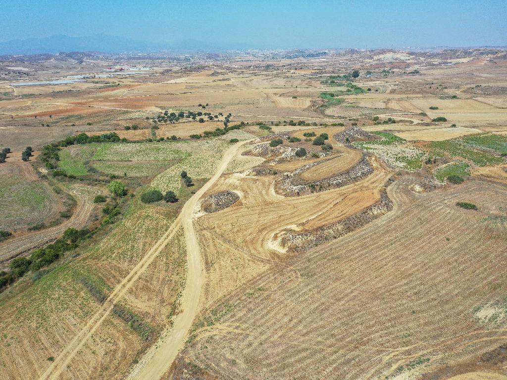 Field - Pera Chorio, Nicosia