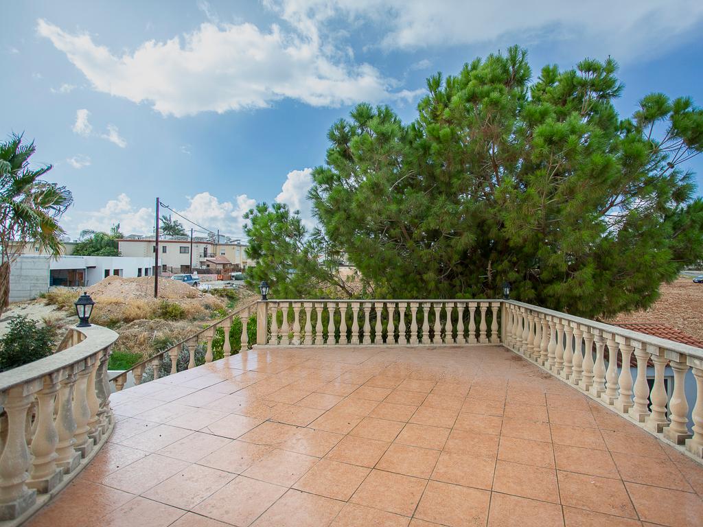 Detached house-Ypsonas-PR40712