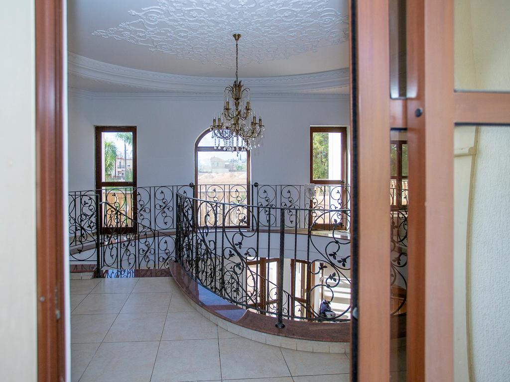 Detached house-Ypsonas-PR40712