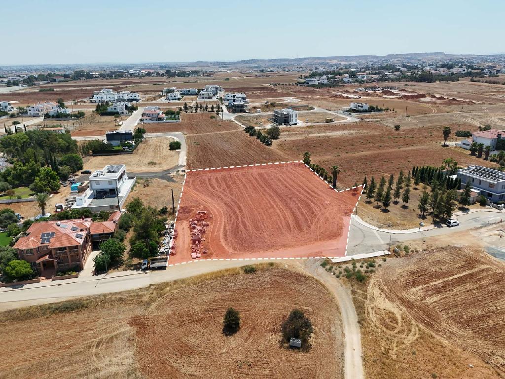 Field-Lakatameia-PR40895
