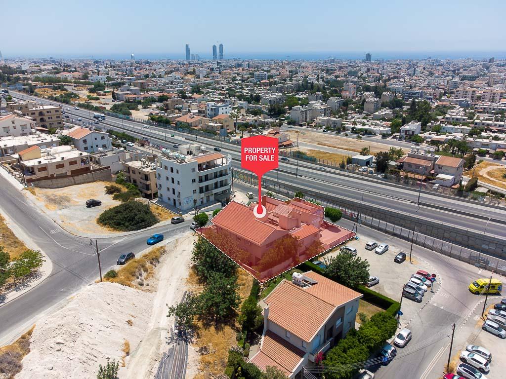 Detached house-Pissouri-PR34119
