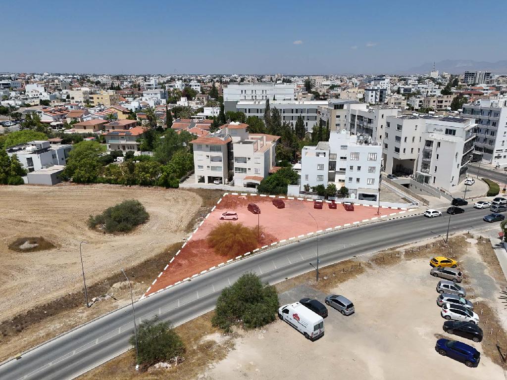 Field-Strovolos-PR43370
