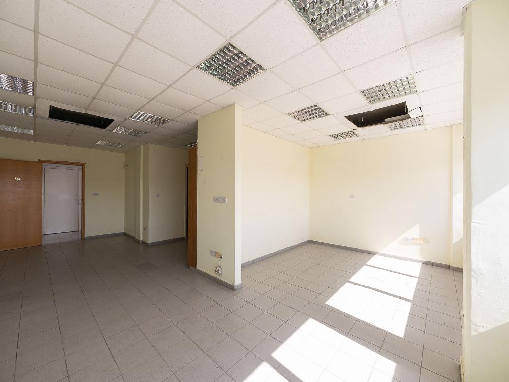 Office-Lakatameia-PR40885