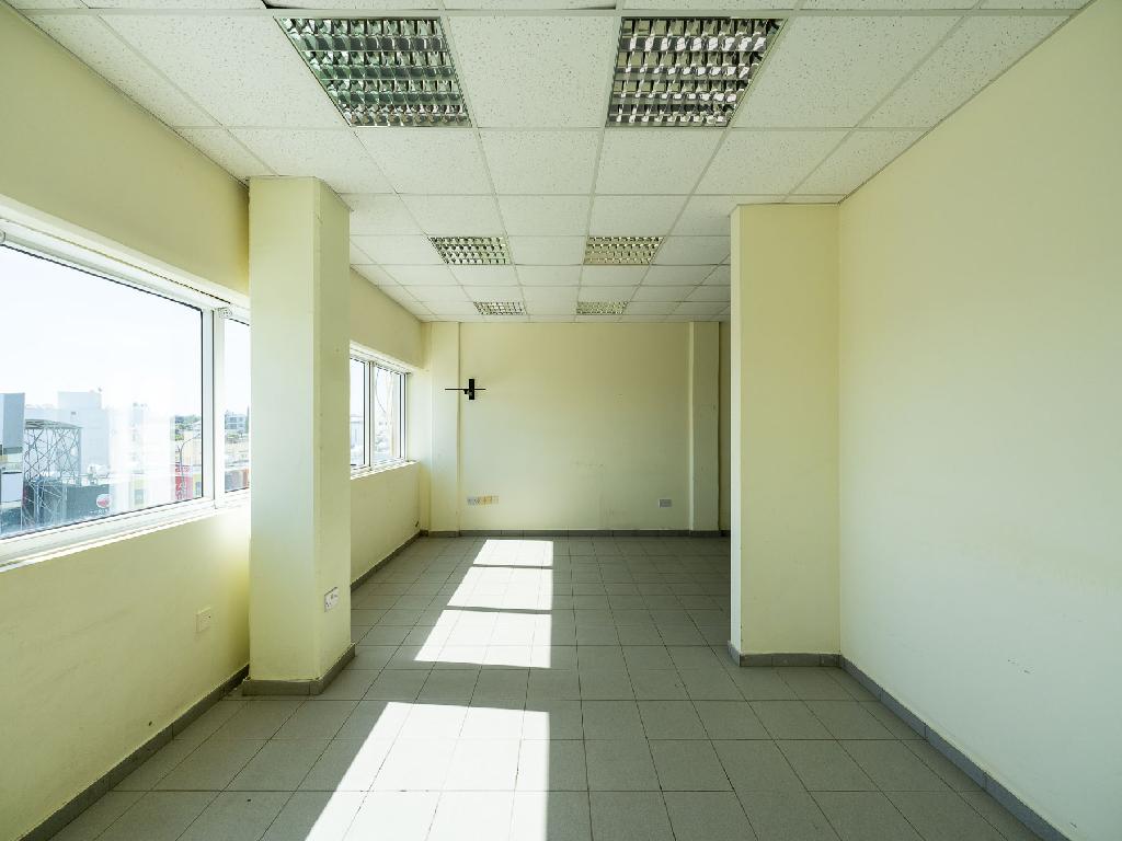 Office-Lakatameia-PR40885