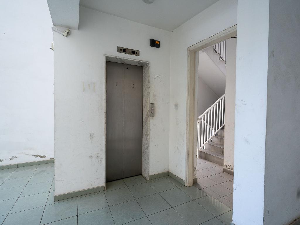 Office-Lakatameia-PR40885