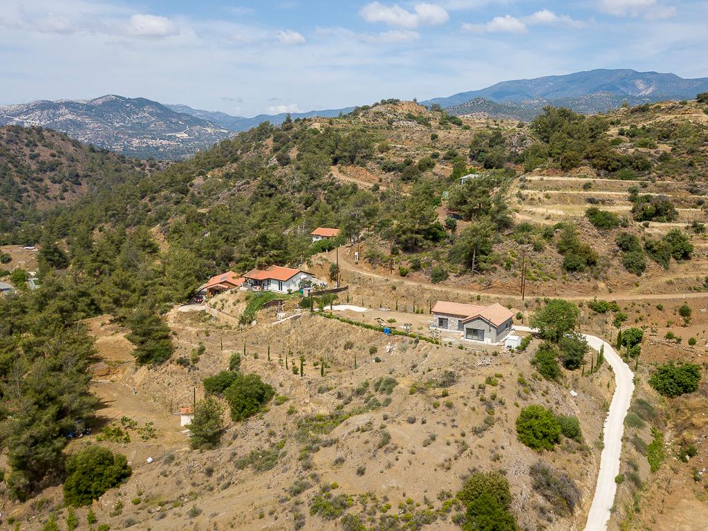 Detached house-Kalo Chorio-PR41478