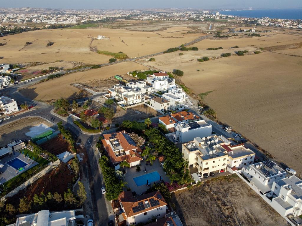 Plot-Livadia-PR43534