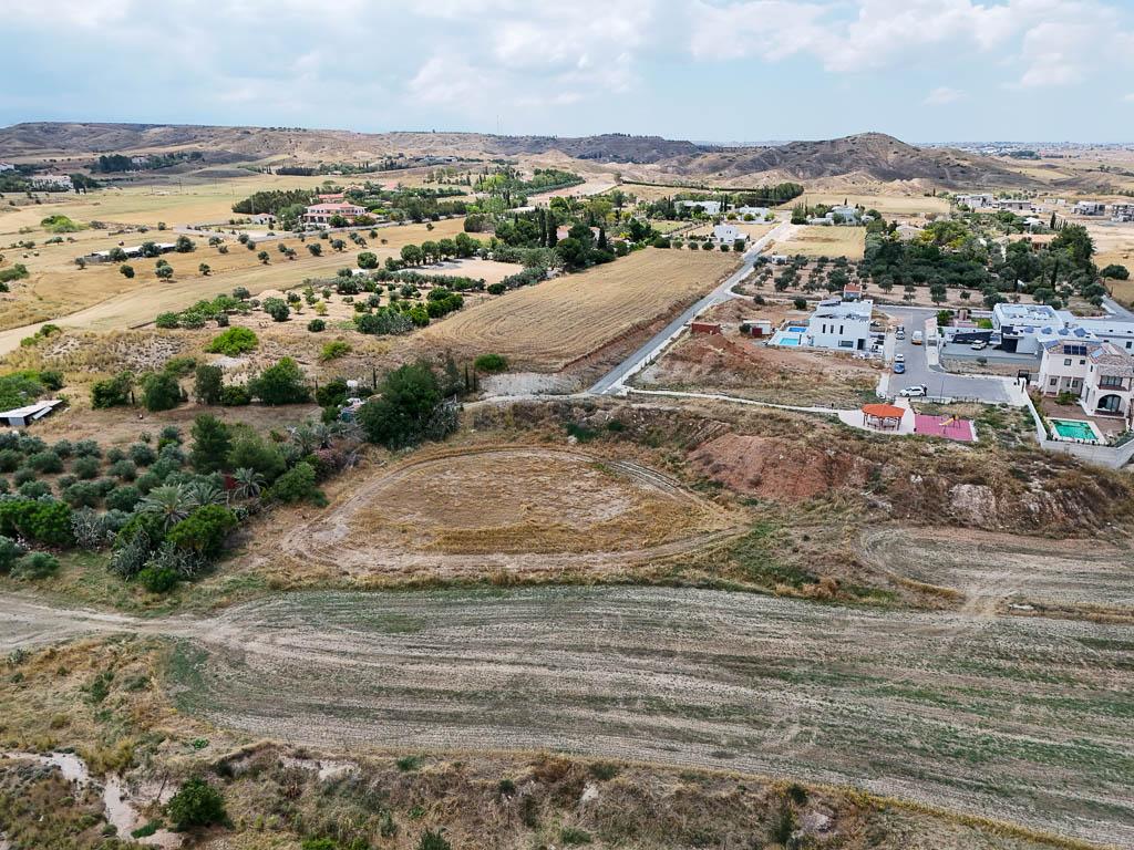 Field-Latsia-PR15013