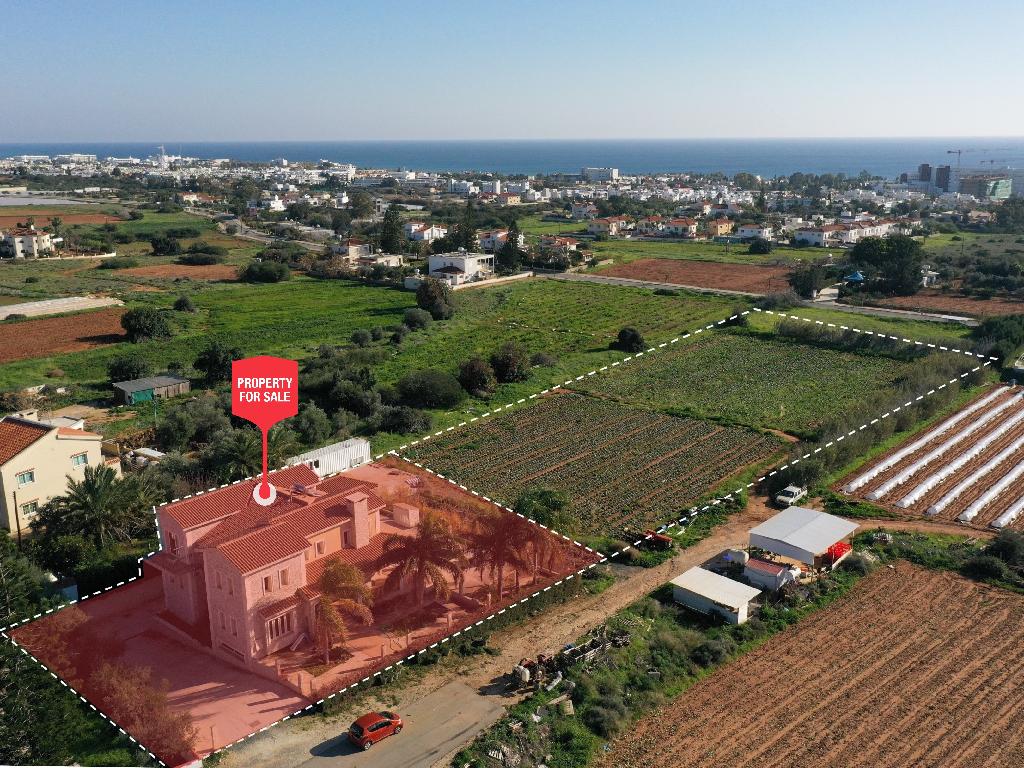 Detached house-Pissouri-PR34119