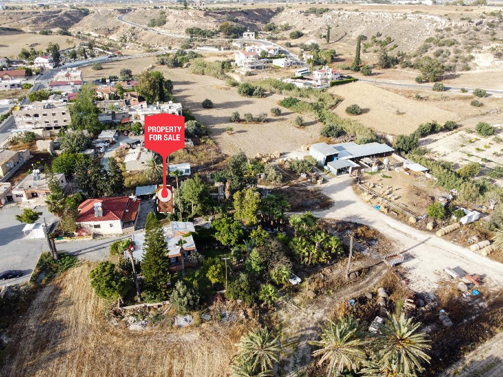 Field-Pyla-PR11243