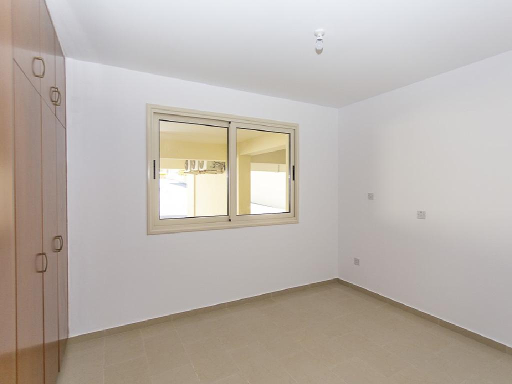 Flat-Pegeia-PR41685