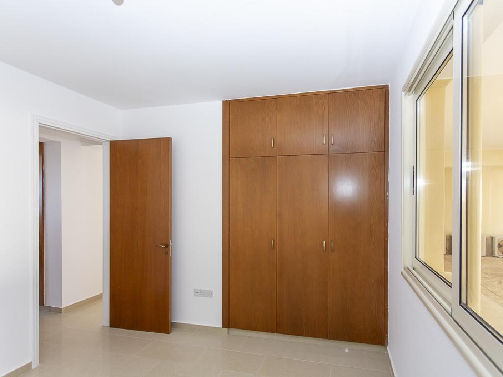 Flat-Pegeia-PR41685