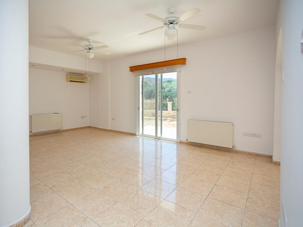 Detached house-Argaka-PR42647