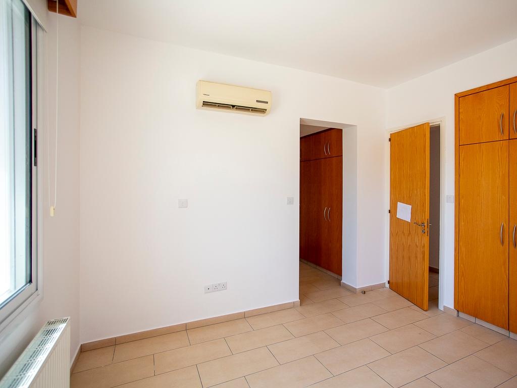 Detached house-Argaka-PR42647