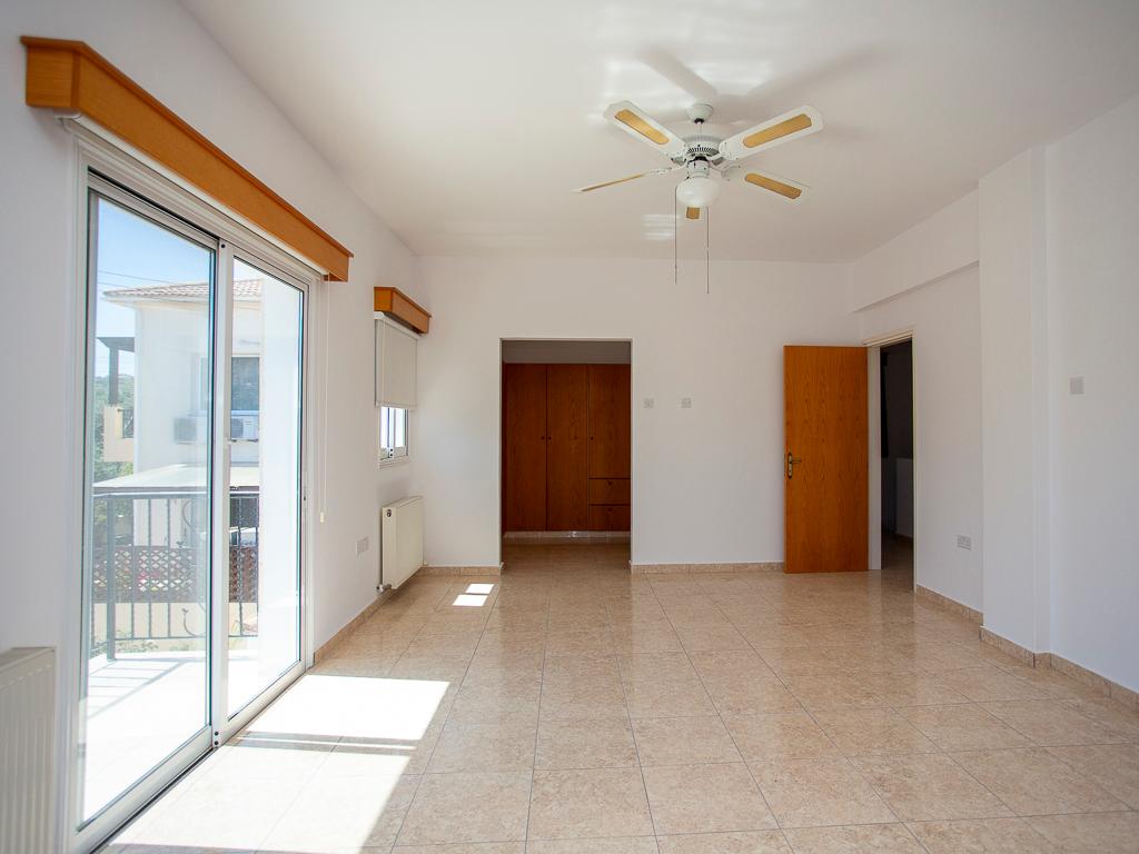 Detached house-Argaka-PR42647