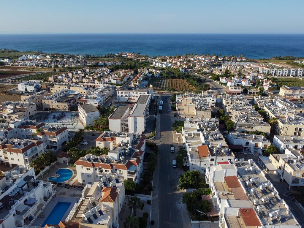 Flat-Paralimni-PR42539