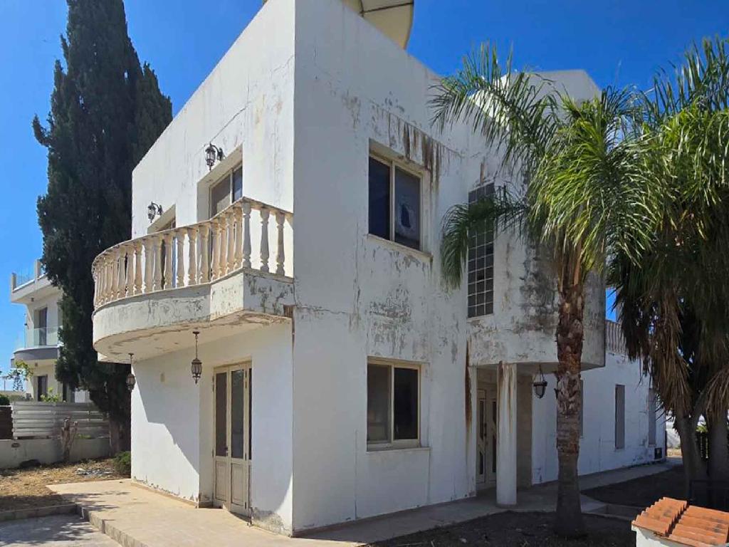 &Kappa;&alpha;&tau;&omicron;&iota;&kappa;ί&alpha; -  Mariuca Complex - &Alpha;&nu;&alpha;&rho;ί&tau;&alpha; ,  &Pi;ά&phi;&omicron;&sigmaf;