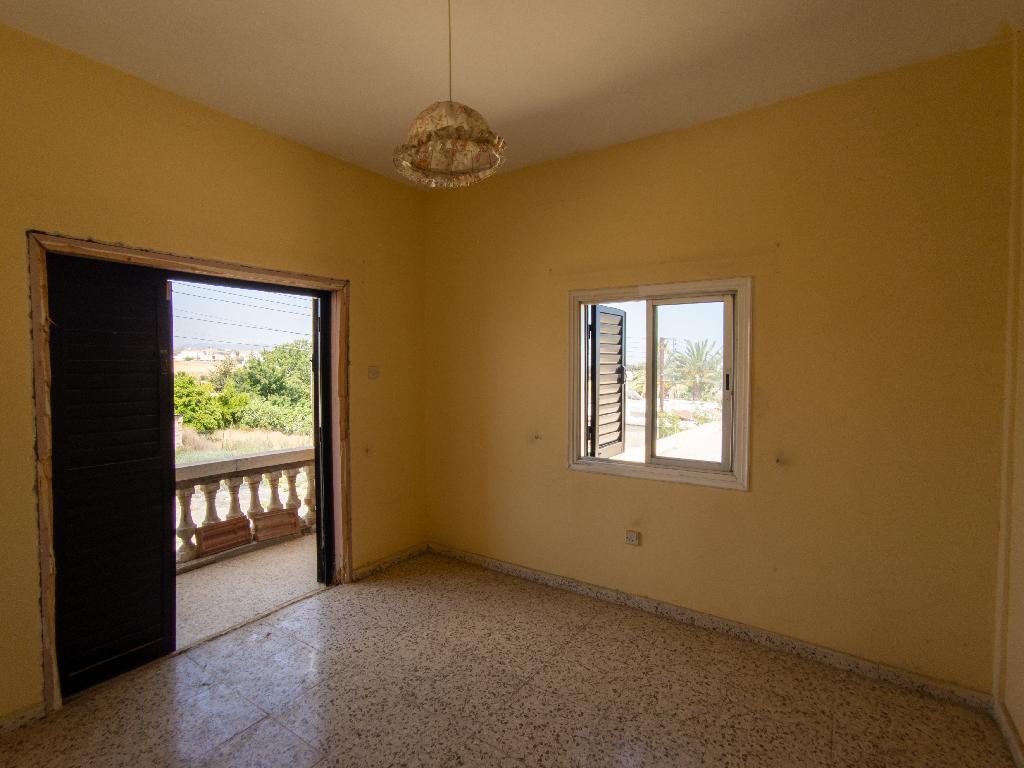 Semidetached house-Timi-PR33431