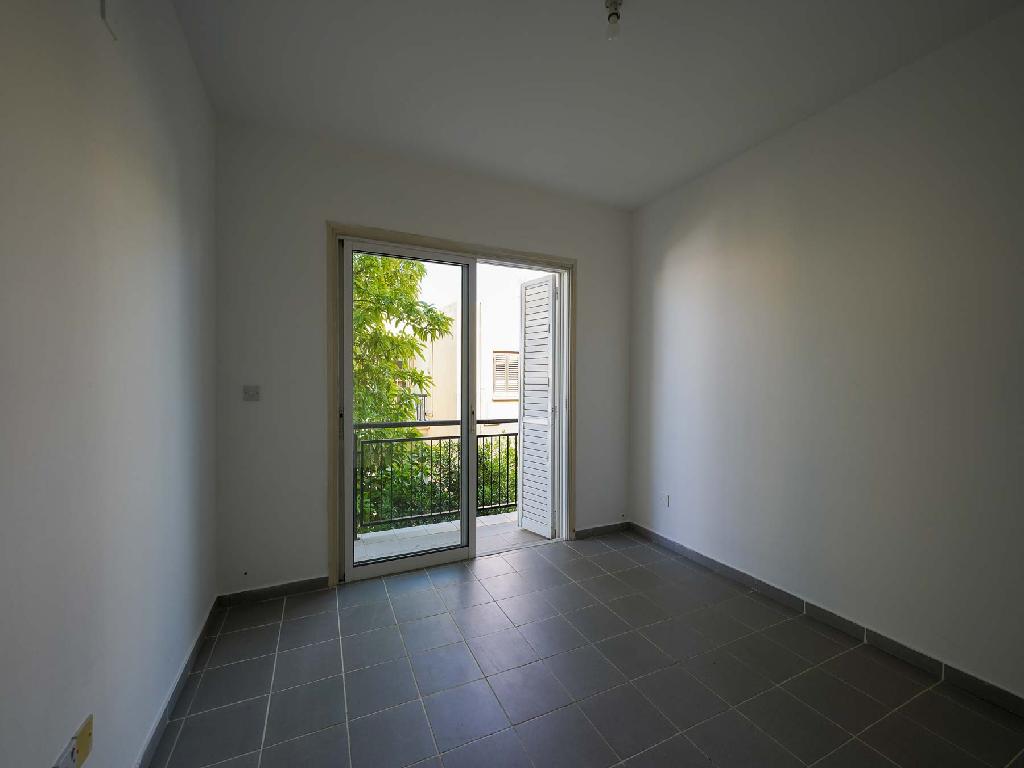 Flat-Lakatameia-PR40888