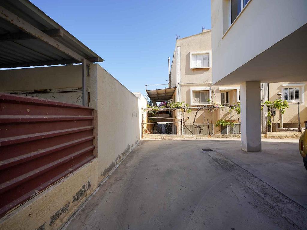 Flat-Paralimni-PR42226