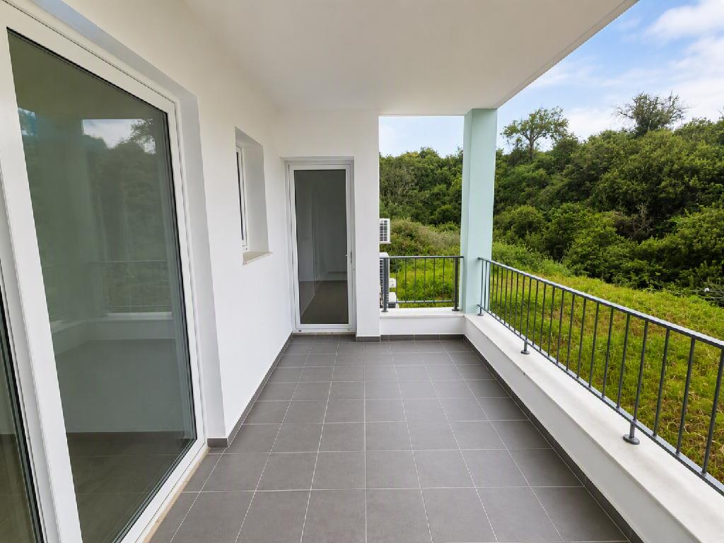 Flat-Pegeia-PR41750