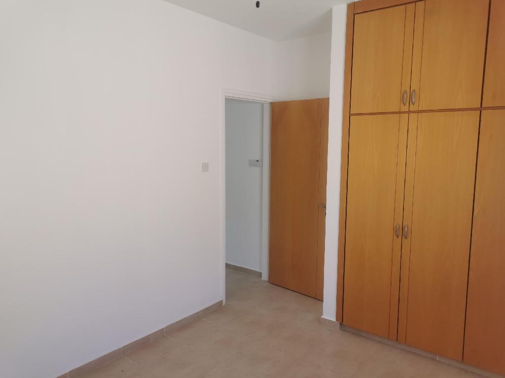 &Delta;&iota;&alpha;&mu;έ&rho;&iota;&sigma;&mu;&alpha; - Antonescos Gardens - &Chi;&lambda;ώ&rho;&alpha;&kappa;&alpha;, &Pi;ά&phi;&omicron;&sigmaf;