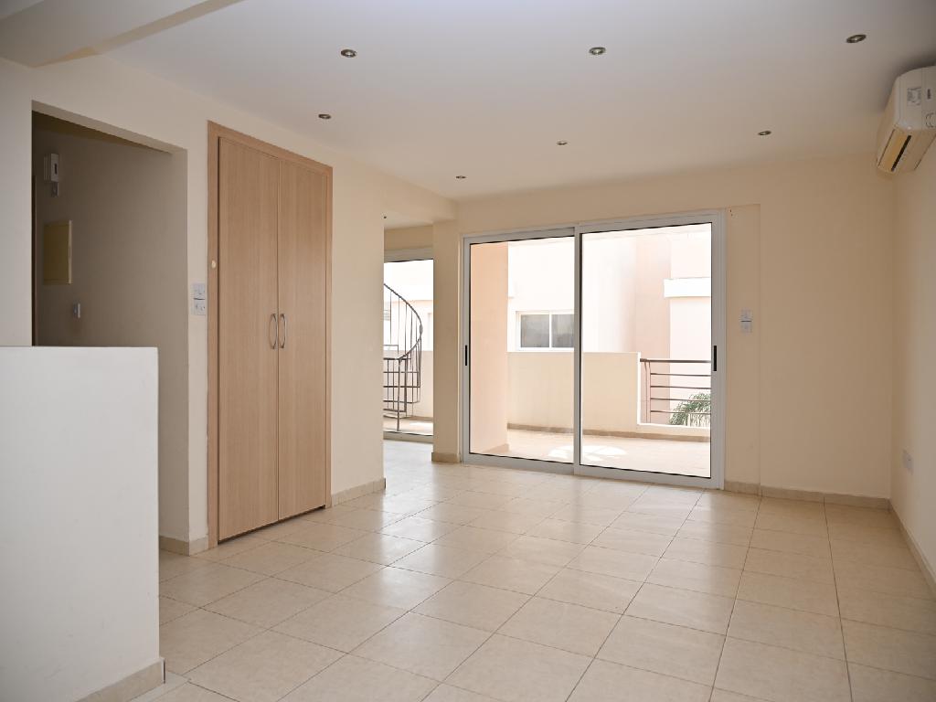 Flat - Sea View Valley - Oroklini, Larnaca