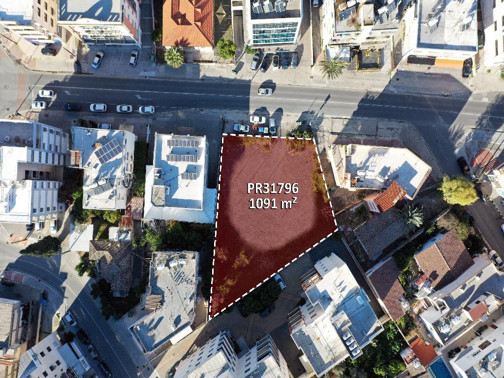 Plot-Nicosia Municipality-PR31796