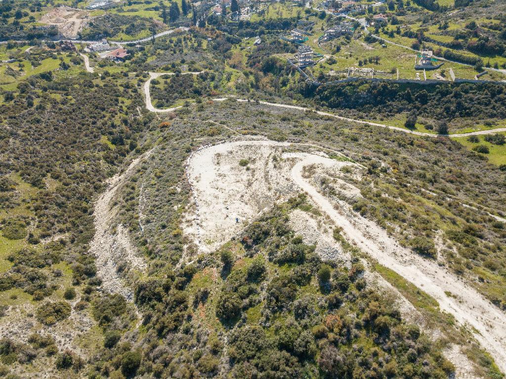 Field-Agios Tychon-PR32899