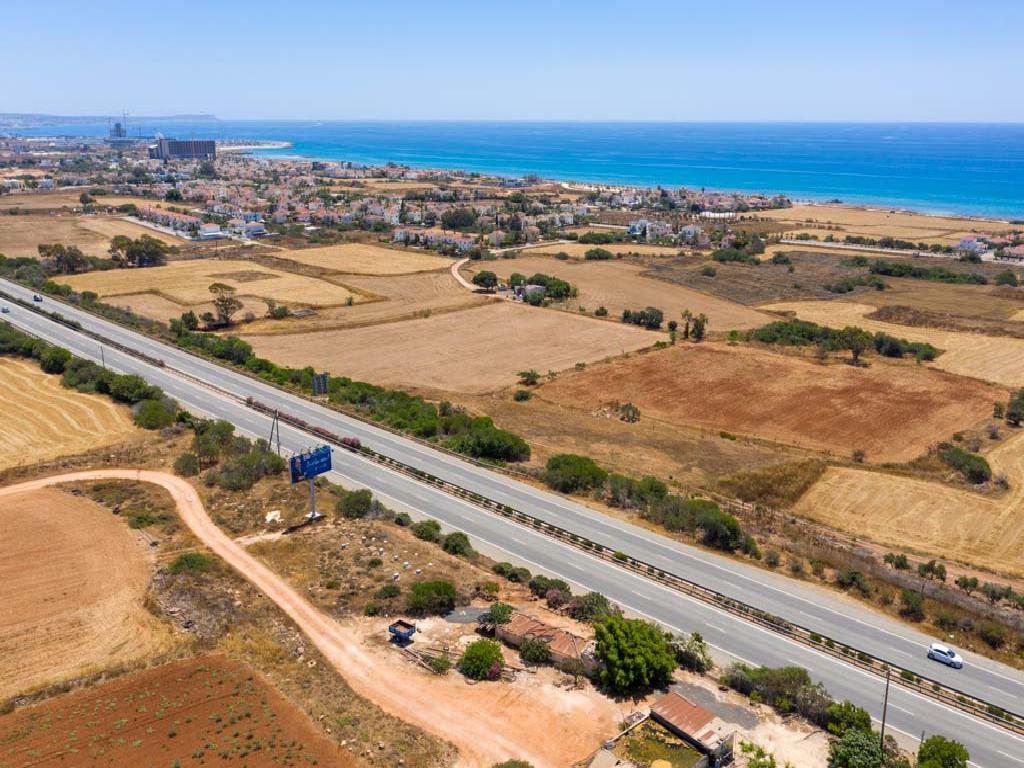 Field - Sotira, Famagusta